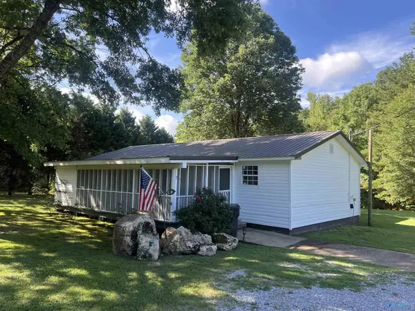 6990 County Road 48, Cedar Bluff, AL 35959