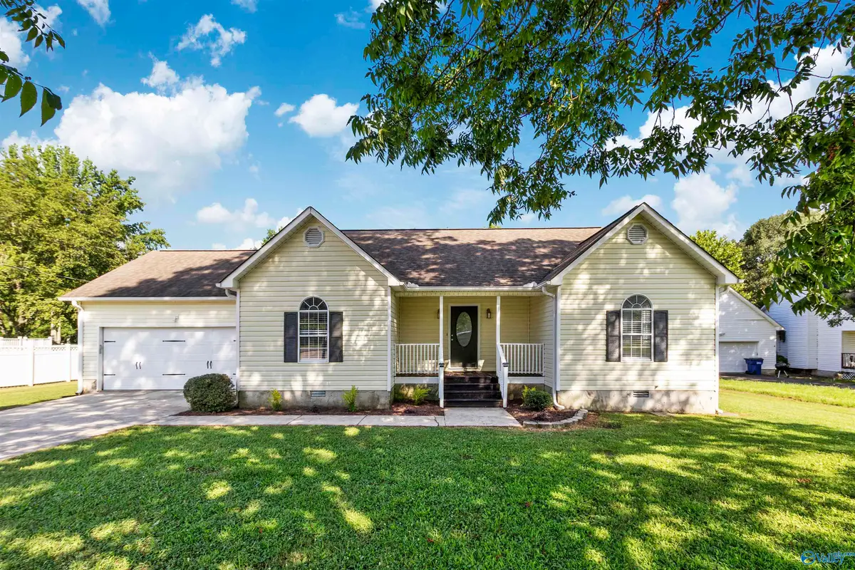 1215 Heatherwood Drive, Arab, AL 35016 - #1