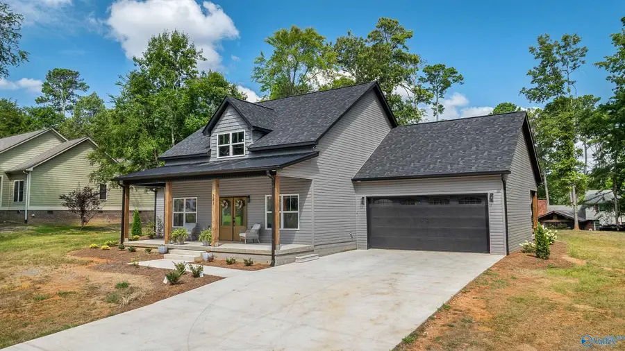 247 Bruce Drive, Scottsboro, AL 35769 - Image #2