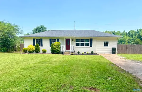 505 Ready Section Road, Hazel Green, AL 35750