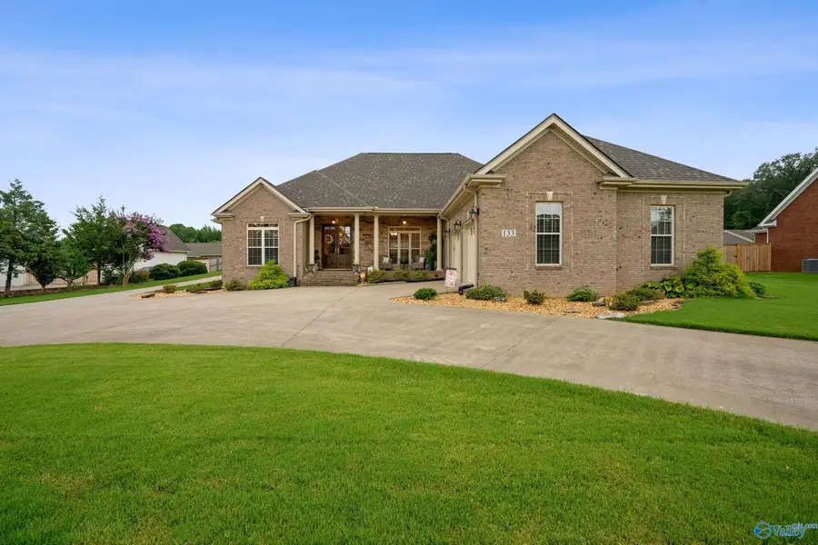 133 Woodfern Drive, Killen, AL 35645 - Image #3
