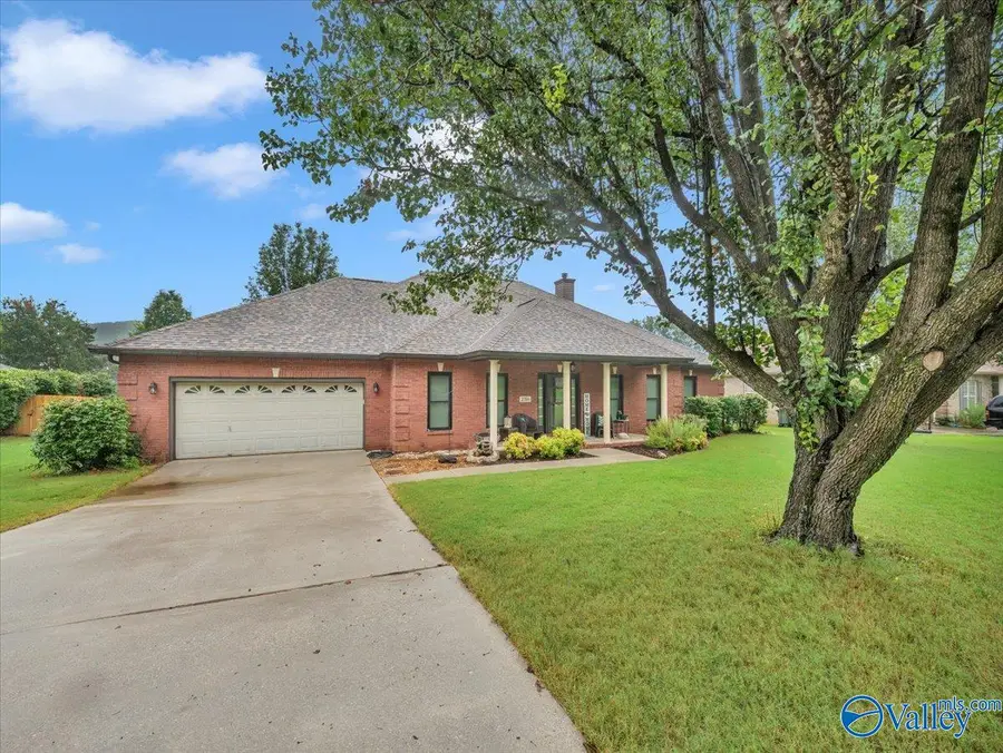 2316 Little Cove Road, Owens Cross Roads, AL 35763 - Image #2