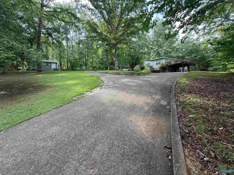 773 Honeycomb Valley Road, Grant, AL 35747 - Image #2