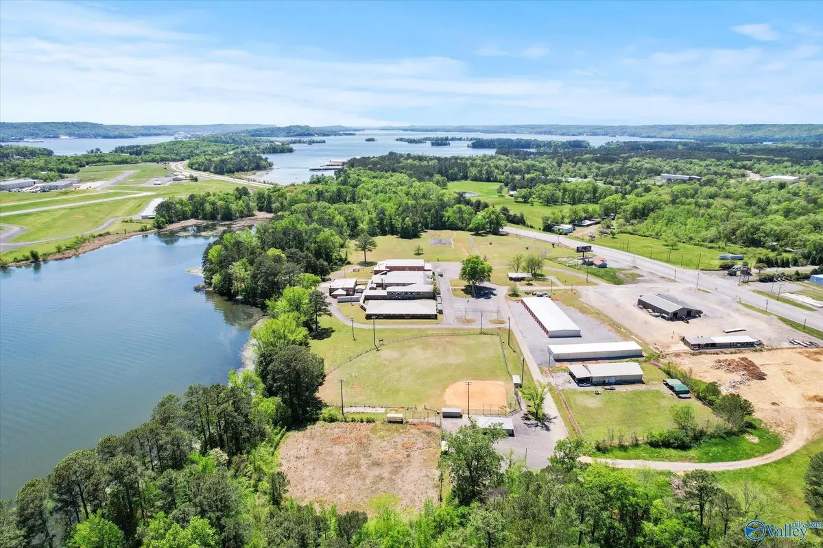 140 Claysville School Road, Guntersville, AL 35976 - Image #1