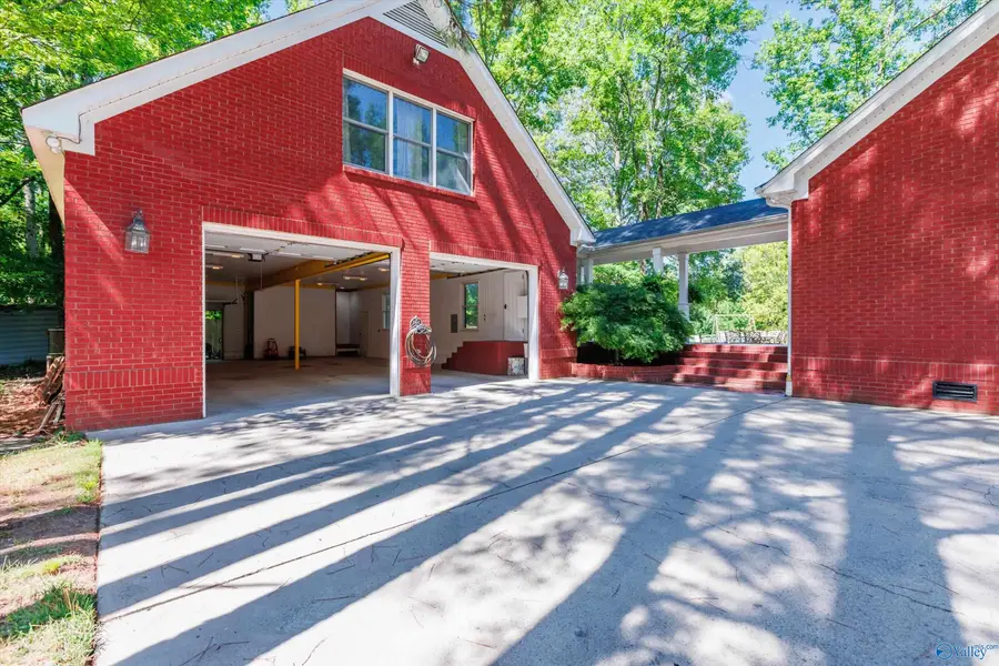 291 Dug Hill Road, Brownsboro, AL 35741 - Image #2