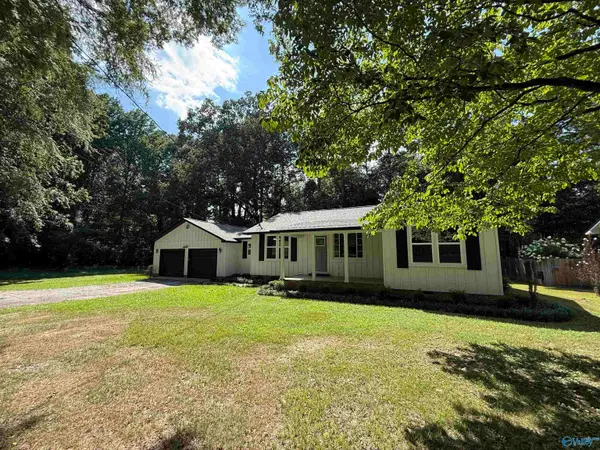 4995 Rainbow Drive, Rainbow City, AL 35906