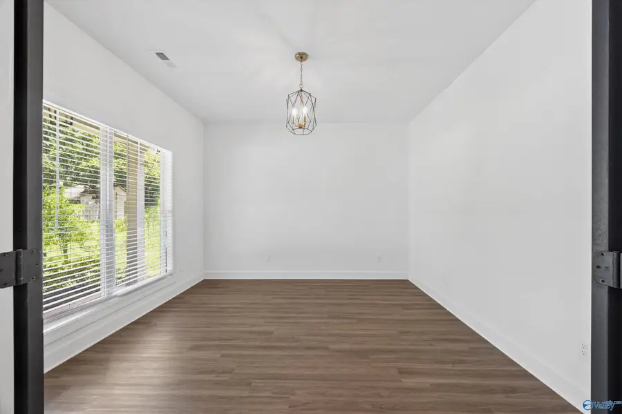 2909 7th Avenue Sw, Huntsville, AL 35805 - Image #3