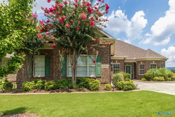 16013 Shropshire Drive, Huntsville, AL 35803