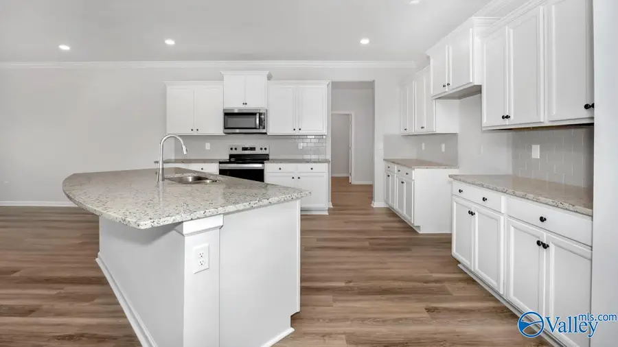 337 Jackson Point Circle, Huntsville, AL 35811 - Image #2