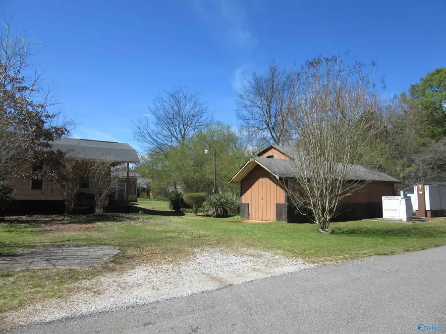 469 1/2 Gillespie Road, Madison, AL 35758 - Image #2