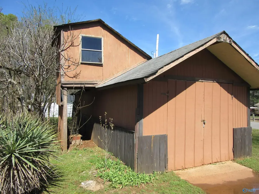 469 1/2 Gillespie Road, Madison, AL 35758 - Image #3