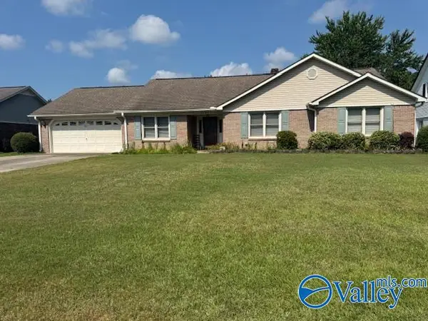 2307 Warwick Avenue Sw, Decatur, AL 35603