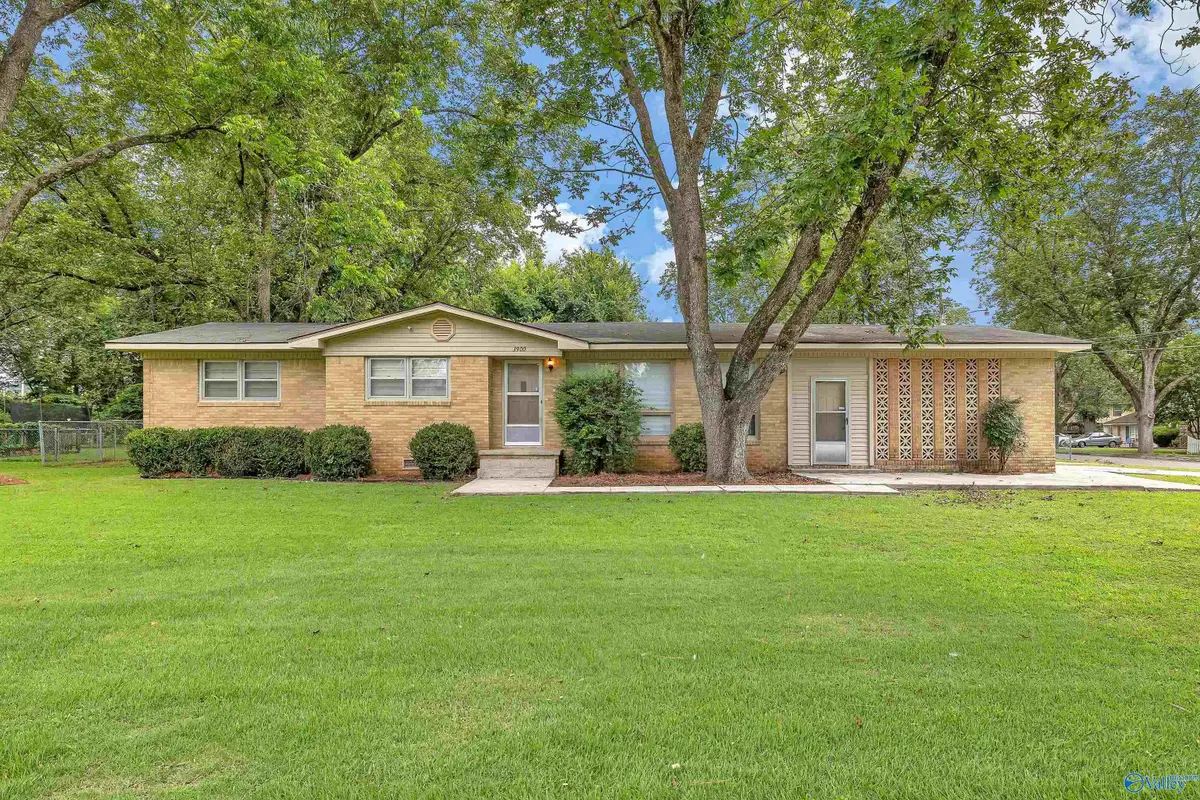 3900 Vogel Drive Nw, Huntsville, AL 35810 - Image #1