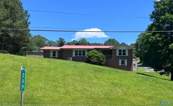 164 Ezra Dixon Drive, Haleyville, AL 35565