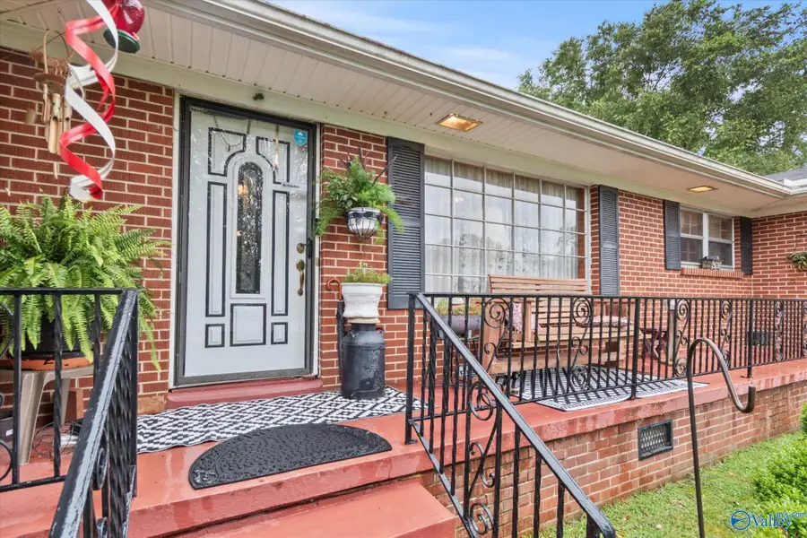 136 Christopher Circle, Athens, AL 35611 - Image #2