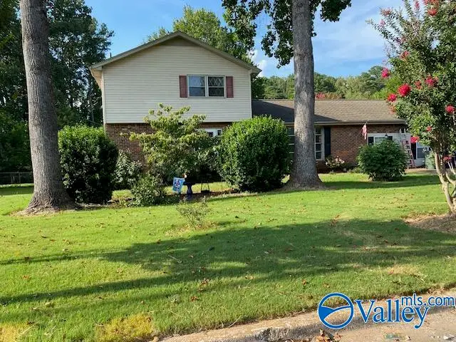 2519 Lancelot Drive, Huntsville, AL 35803 - Image #1