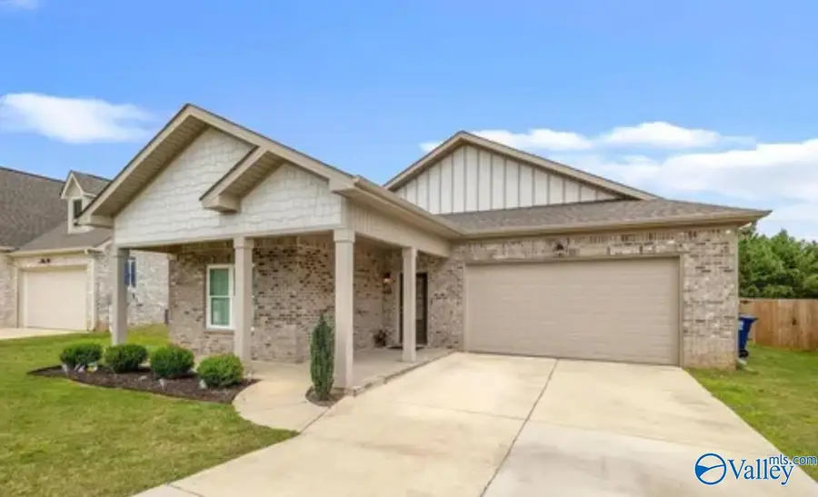 223 Hope Ridge Drive, New Hope, AL 35760 - Image #2