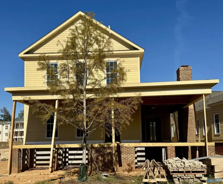 12 Angell Street Nw, Huntsville, AL 35806 - Image #2