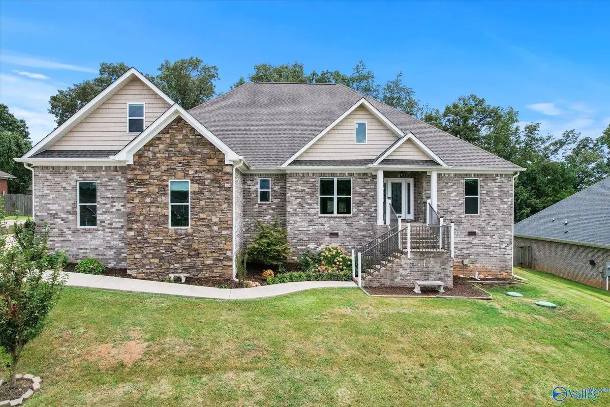 114 Tellico Ridge Road, New Market, AL 35761 - Image #1