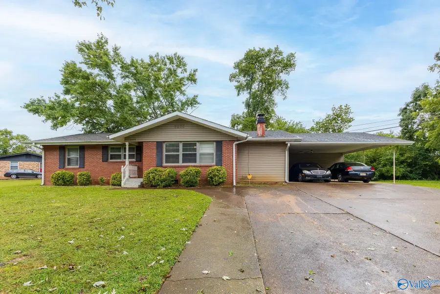 3702 Broadmor Road, Huntsville, AL 35810 - Image #2