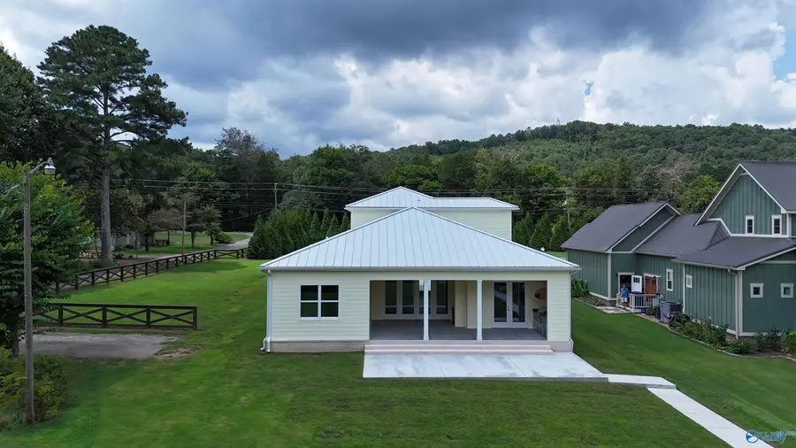 199 Anchor Avenue, Scottsboro, AL 35769 - Image #2