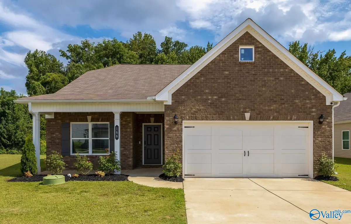 166 Lincoln Gray Circle, New Market, AL 35761 - Image #1