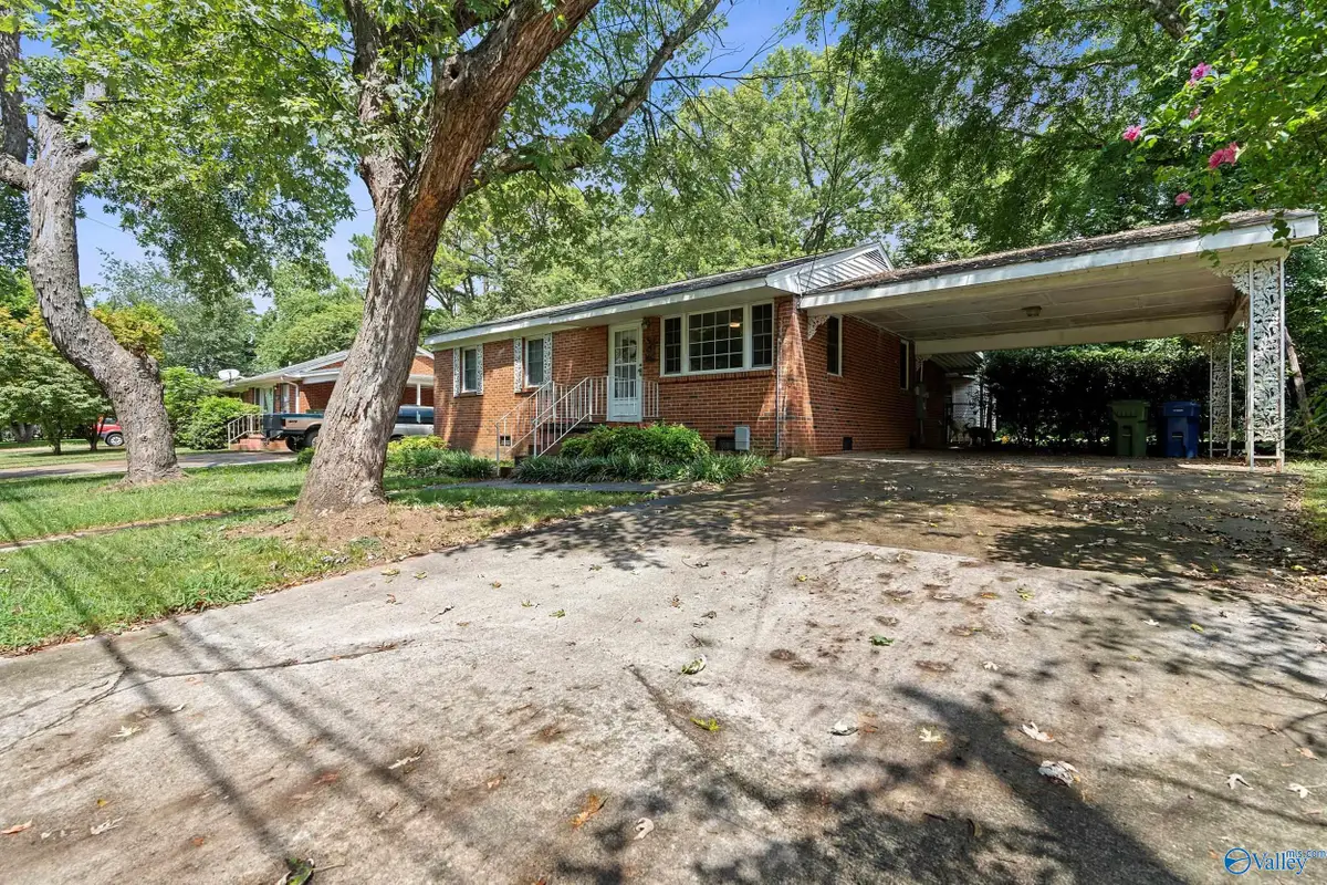 506 Greenacres Drive Nw, Huntsville, AL 35805 - Image #1