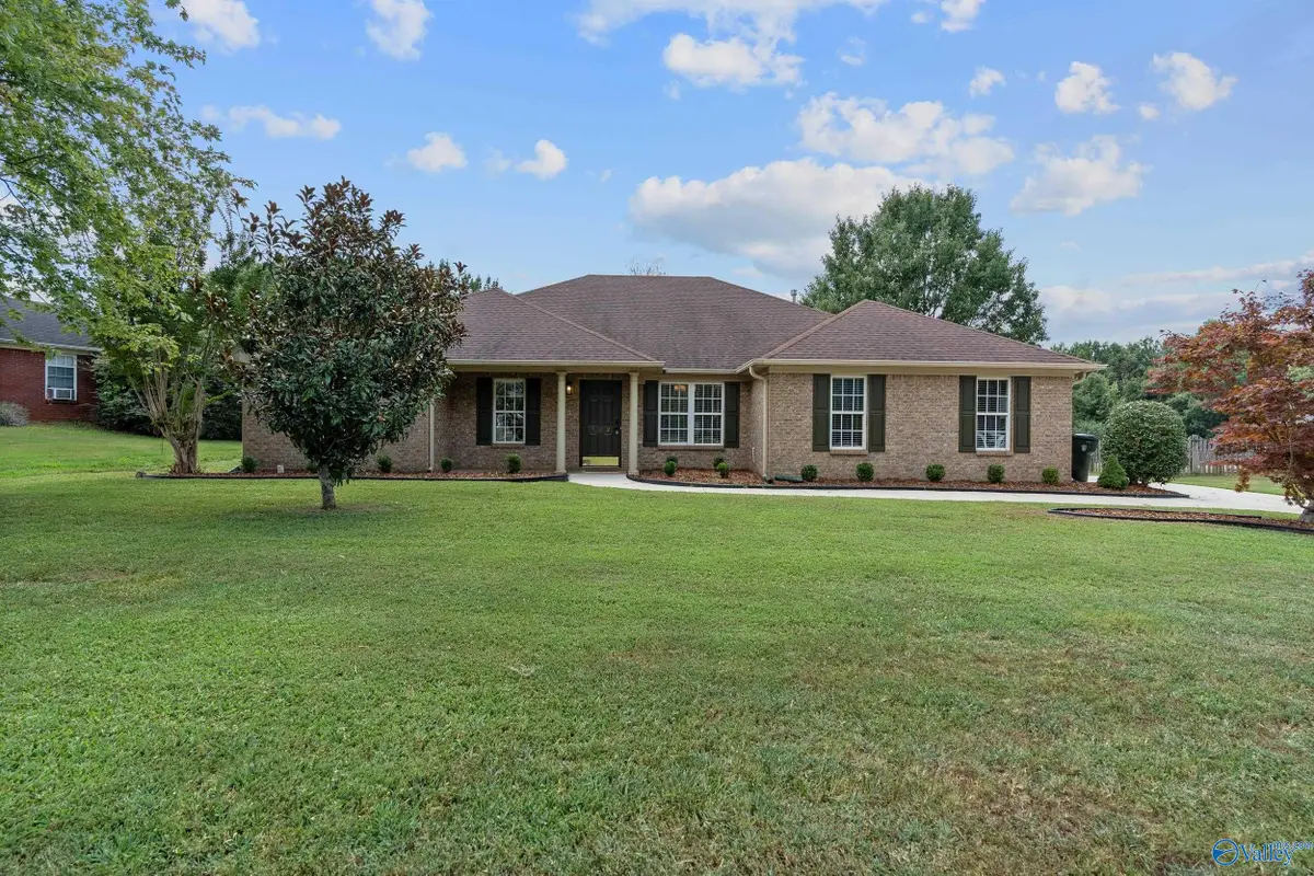 122 Emory Drive, Harvest, AL 35749 - Image #1