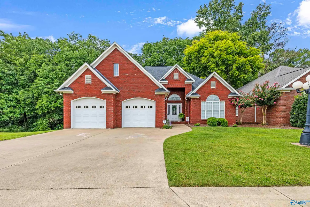 841 Natchez Trace Nw, Arab, AL 35016 - Image #1