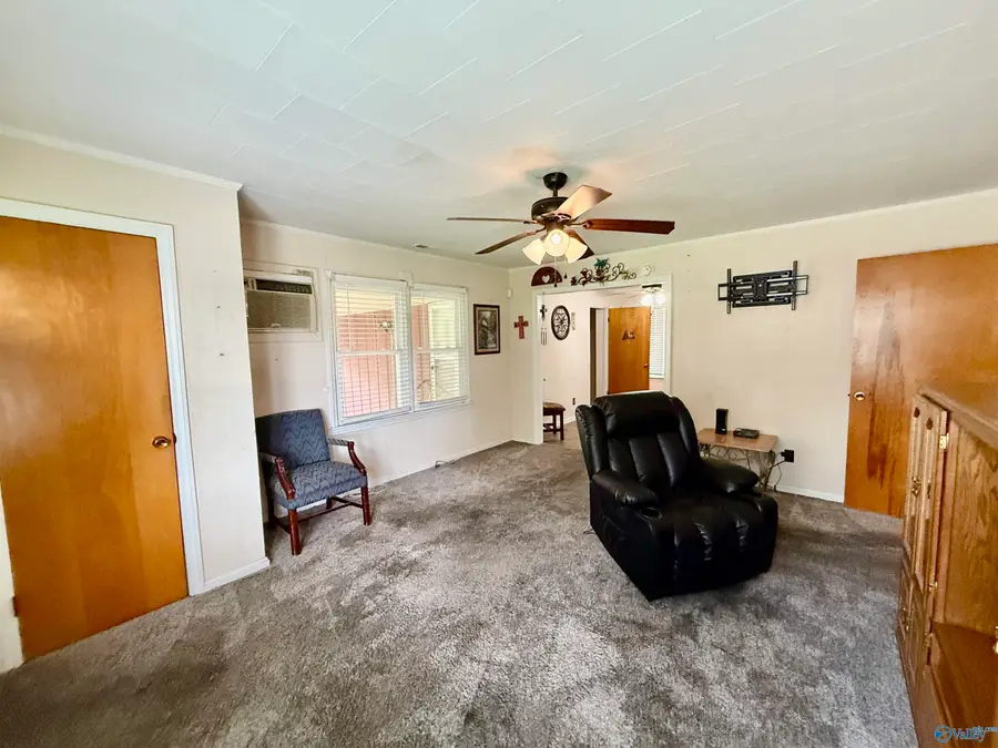413 Highland Avenue, Albertville, AL 35950 - Image #2