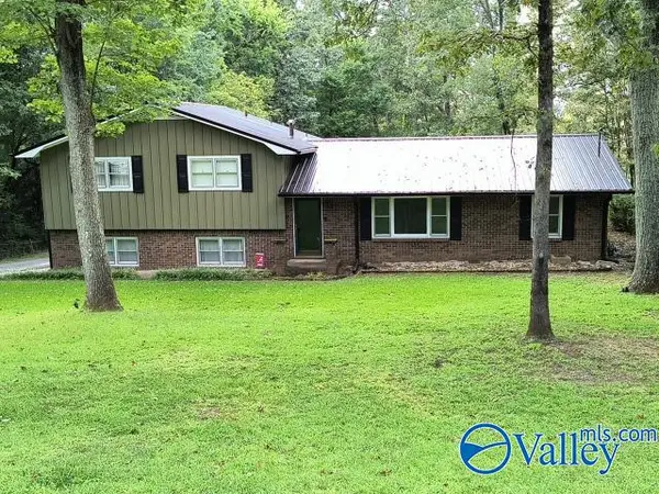 1402 Monte Vista Drive, Gadsden, AL 35904