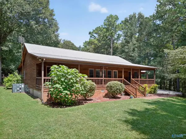 5914 Alabama Highway 79 S, Guntersville, AL 35976