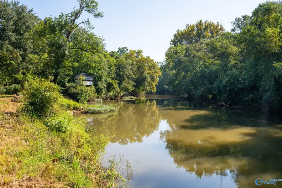 713 Rock Spring Road, Owens Cross Roads, AL 35763 - Image #2