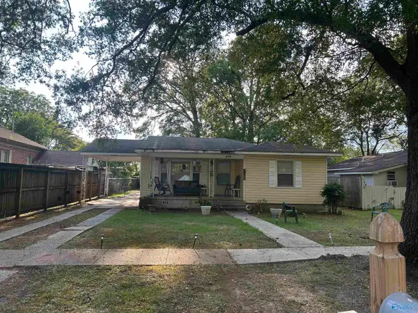 909 7th Avenue Se, Decatur, AL 35601