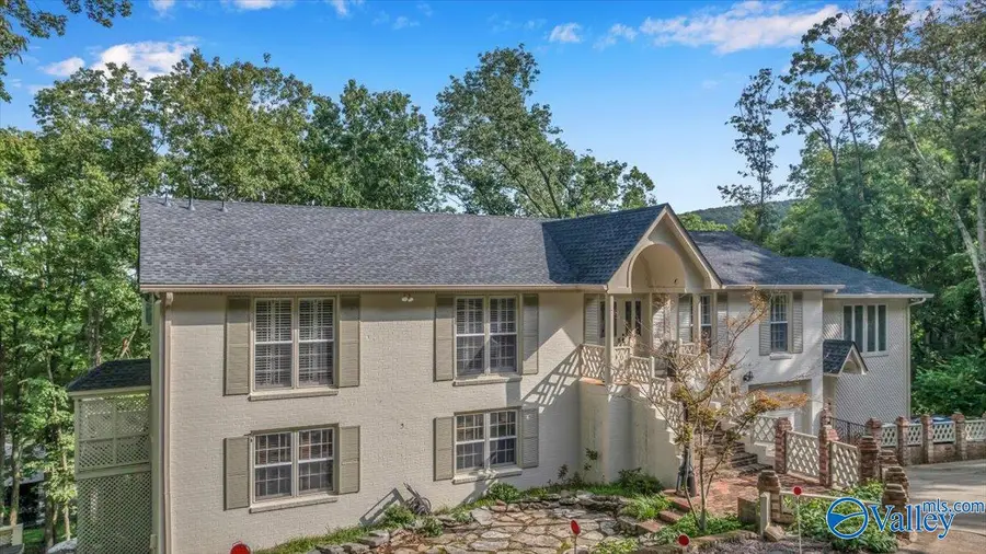 2224 Briarcliff Road Se, Huntsville, AL 35801 - Image #2