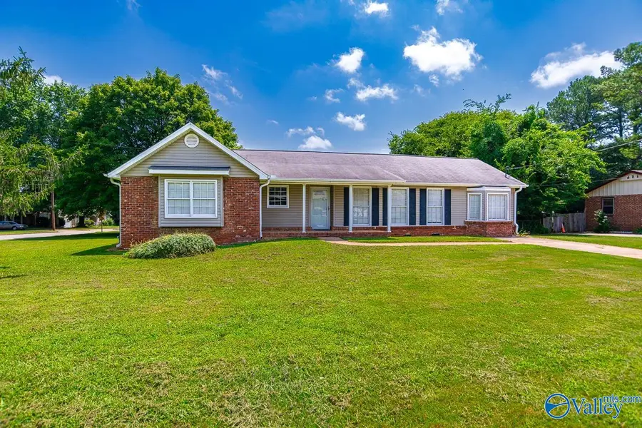 3226 Lewisburg Drive, Huntsville, AL 35811 - Image #3
