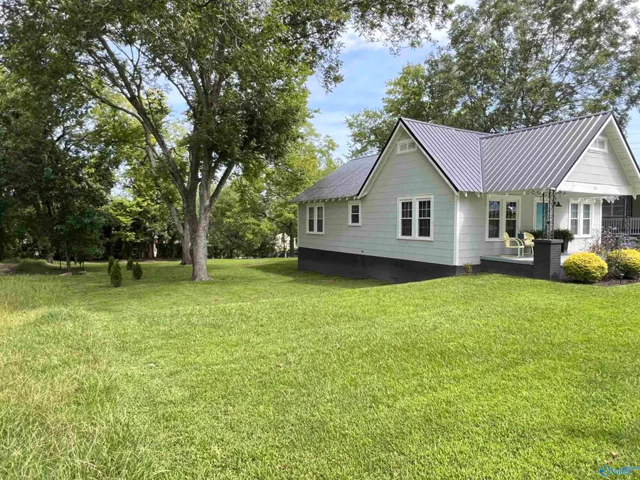 203 S 6th Street, Gadsden, AL 35903 - Image #2