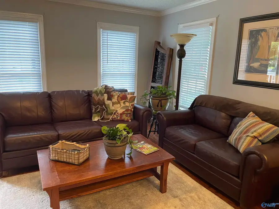 130 Suffolk Drive, Madison, AL 35757 - Image #2