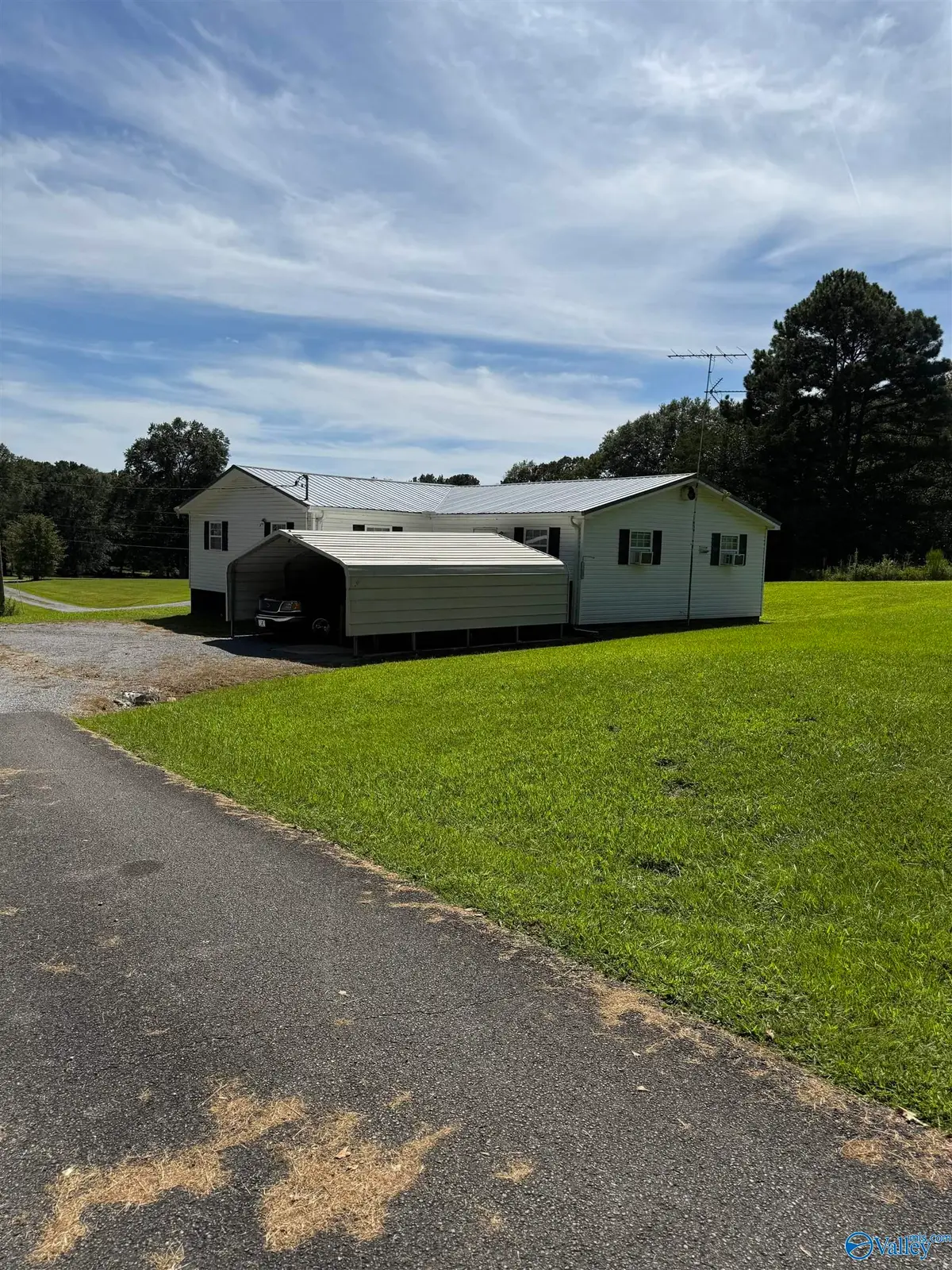 322 7th Place Sw, Arab, AL 35016 - Image #1