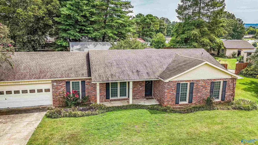7505 Logan Drive Sw, Huntsville, AL 35802 - Image #2