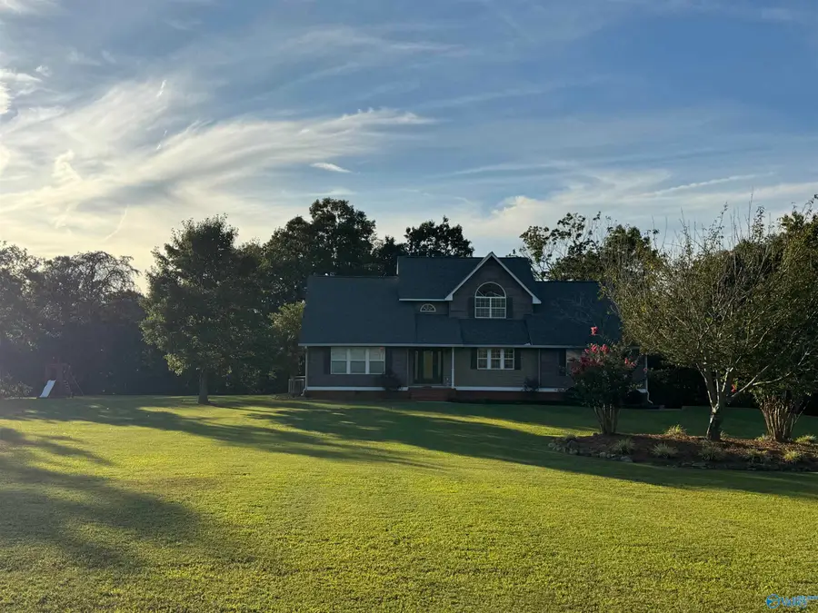 1146 Northridge Trace, Albertville, AL 35951 - Image #2