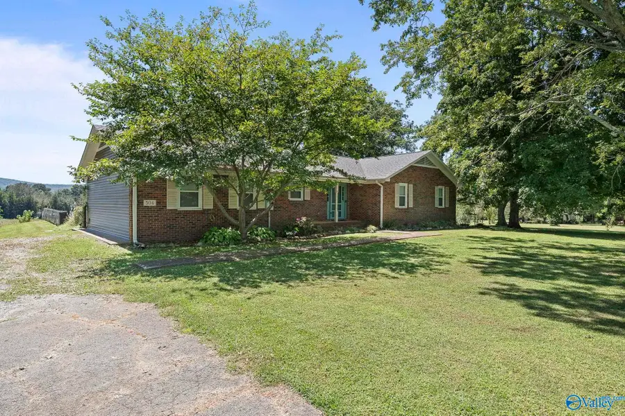 504 Hurricane Road, New Market, AL 35761 - Image #2