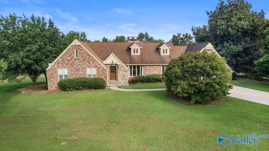 3539 Brock Hill Drive, Gadsden, AL 35903 - Image #2