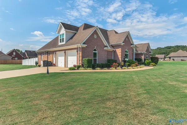 231 Braxton Court, Decatur, AL 35603