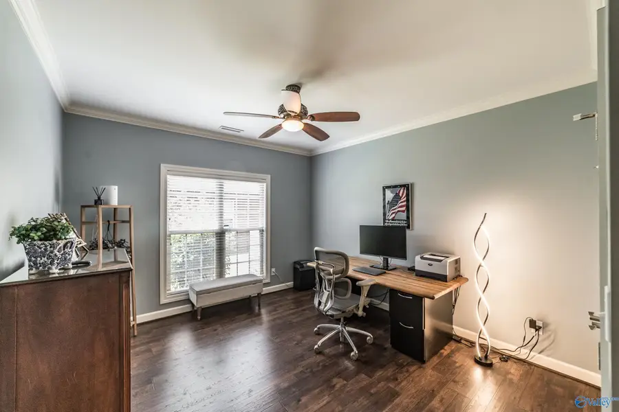 2413 Habersham Drive Se, Owens Cross Roads, AL 35763 - Image #3