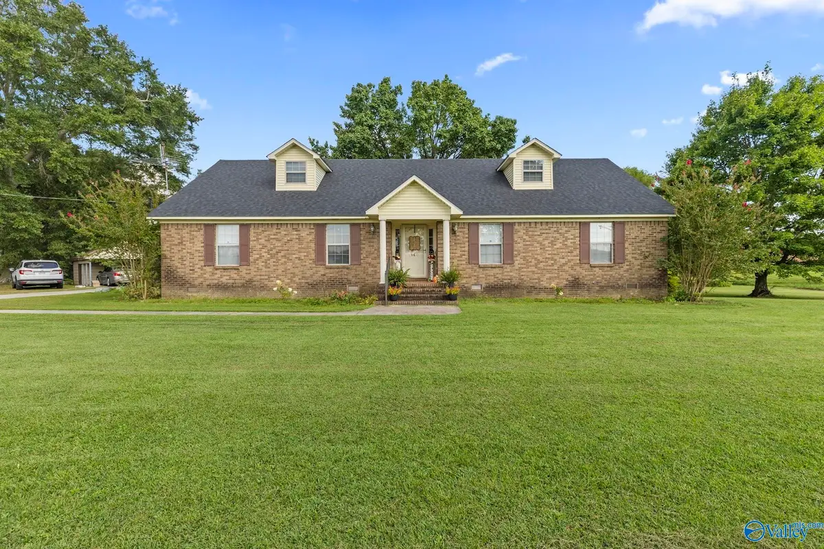 140 Sardis Drive, Boaz, AL 35956 - Image #1