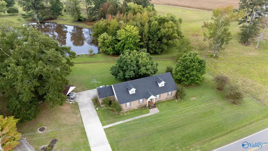 140 Sardis Drive, Boaz, AL 35956 - Image #2