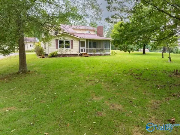 64 Neely Drive, Dutton, AL 35744