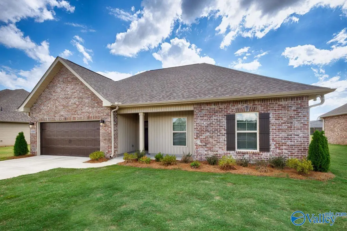 118 Parvin Way Drive, Hazel Green, AL 35750 - Image #1