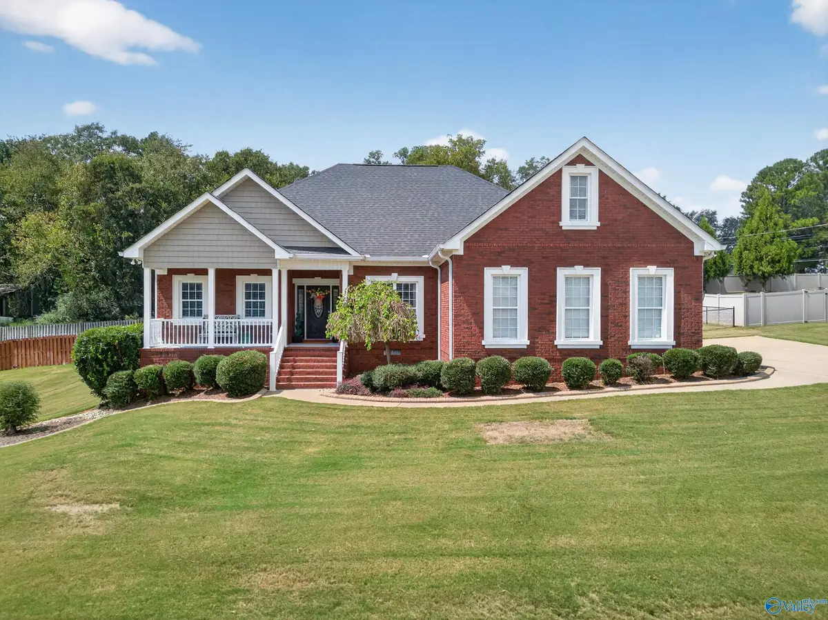 142 Barrington Circle, Alexandria, AL 36250 - Image #1